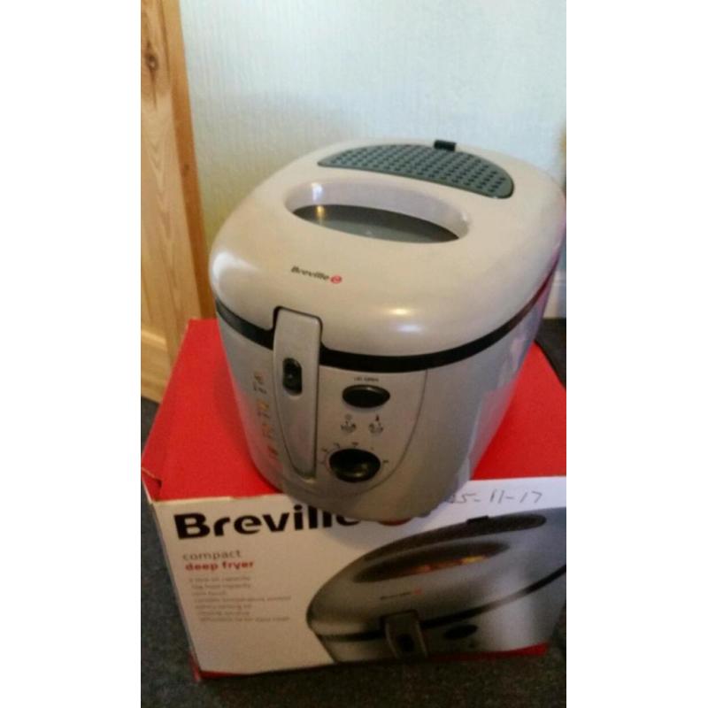 Breville compact fryer