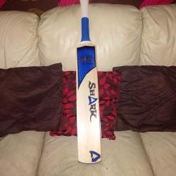 Shark B3 Cricket Bat Grade 1