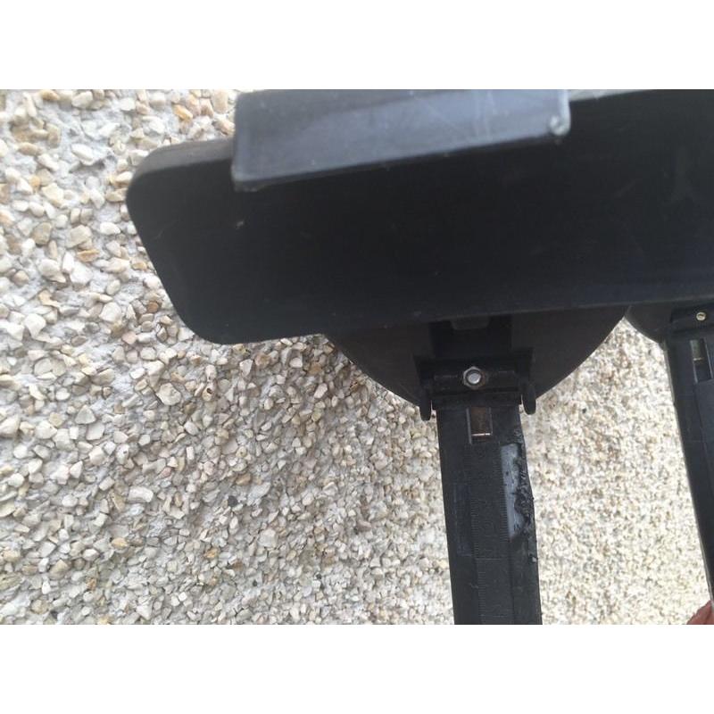 Roof bars
