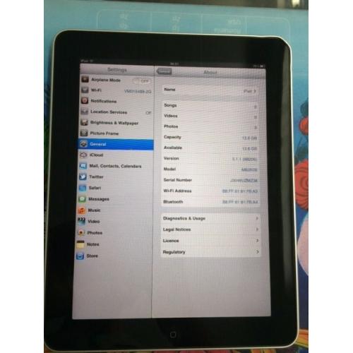 APPLE IPAD 1ST GENERATION , 16GB STORAGE, WIFI, GOOD CONDITION, COMES WITH A CHARGER