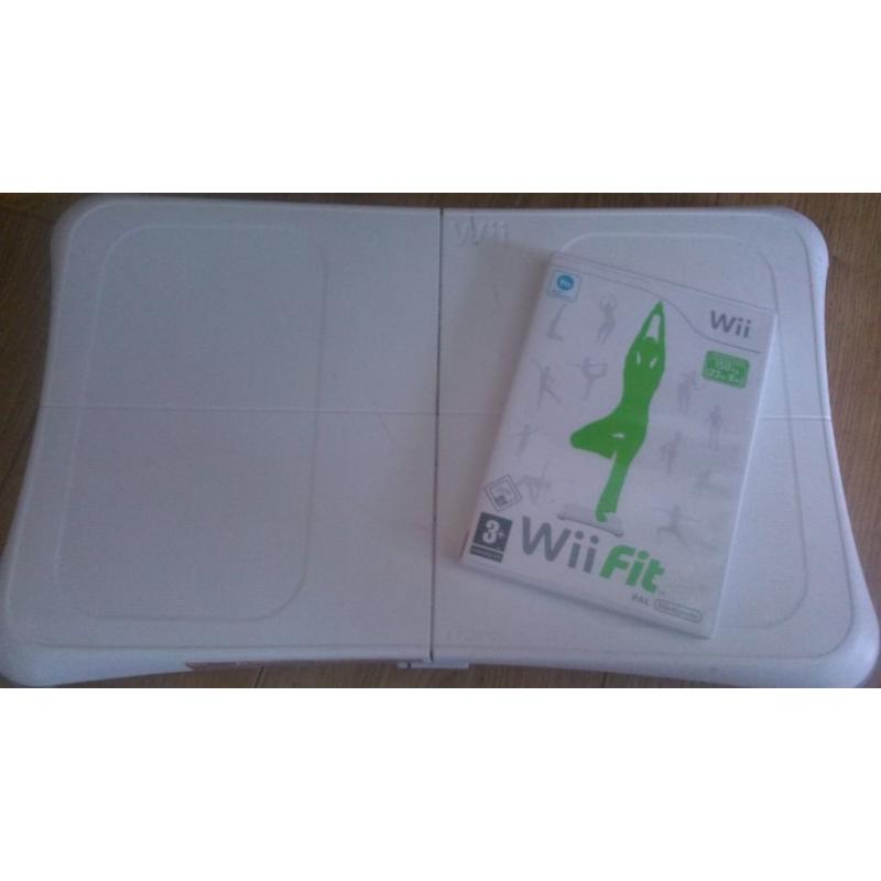 Wii fit board and game