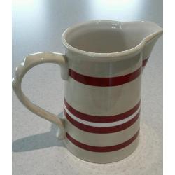 Jug and napkin holder