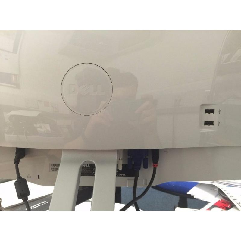 Dell SX2210Tb 21.5" Widescreen LCD Monitor (Touchscreen) + Built in Webcam