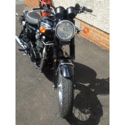 Triumph bonneville t100 black full service 2010 very clean bike