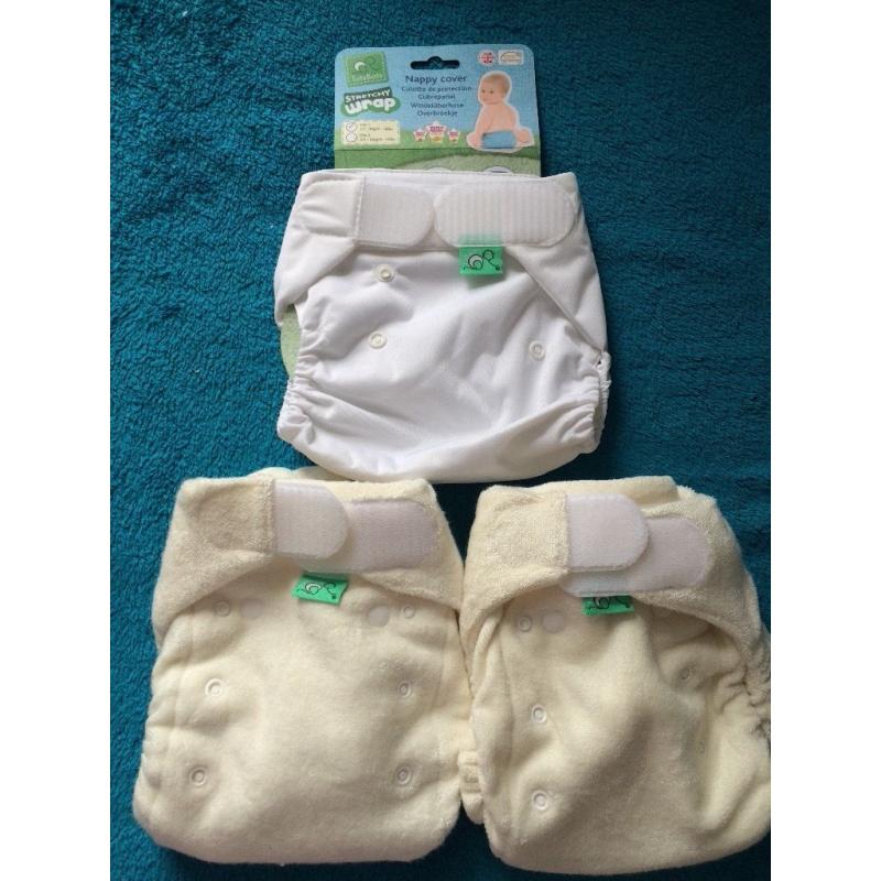 Brand new tots bots bamboozle stretch nappy (x2) compete with tots bot stretchy wrap