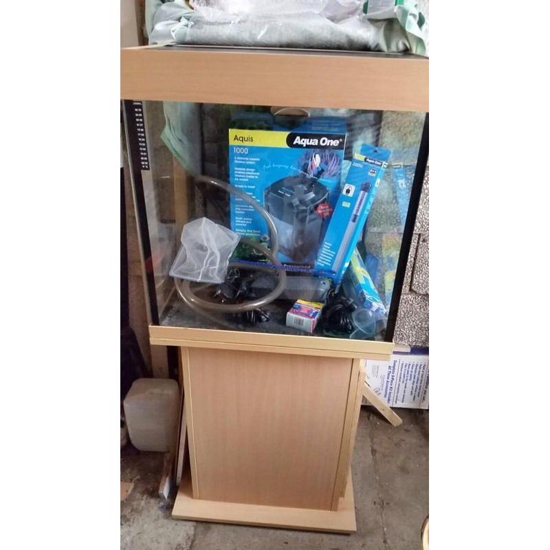 Fish tank