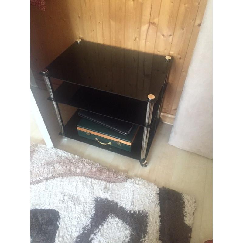 Tv table in black glass