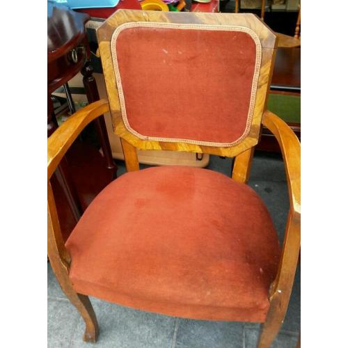 bedroom chair