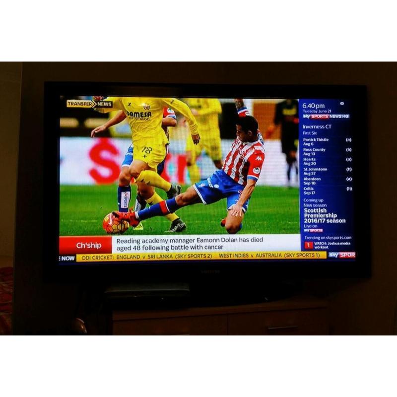 Samsung 50 Inch Plasma Display TV excellent condition, perfect working order with Stand + remote