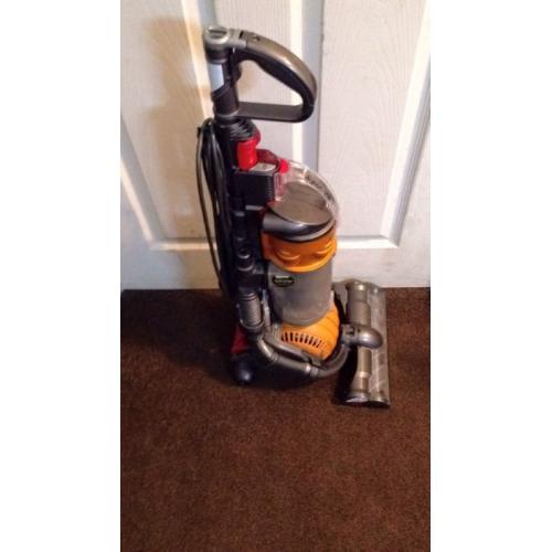 Dyson DC24