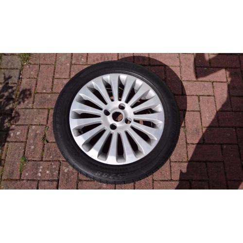 16 Ford Fiesta Titanium Wheels and Tyres