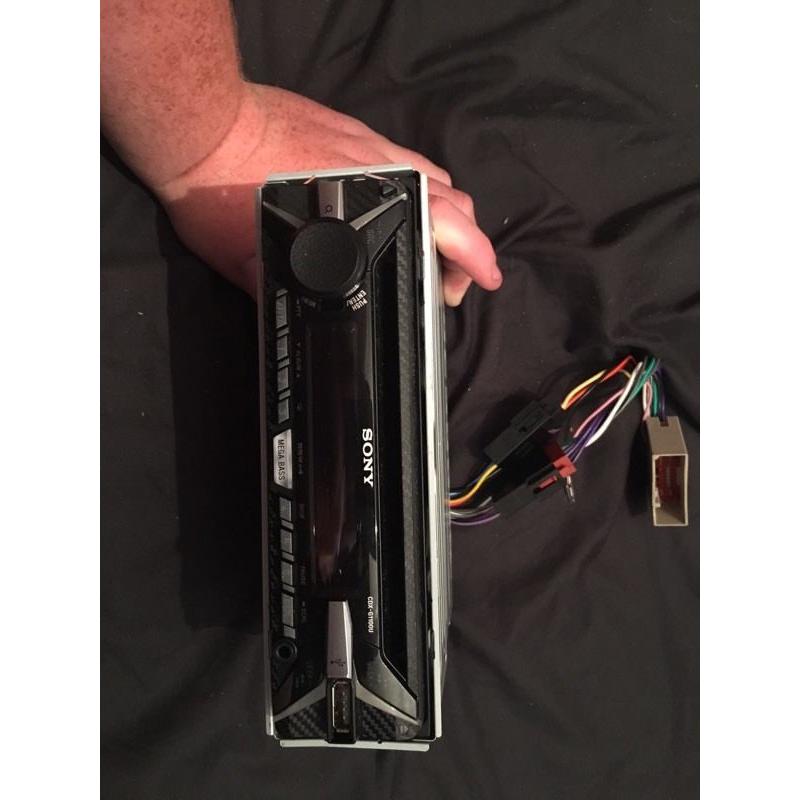 Sony xsplode cd/aux/usb/radio