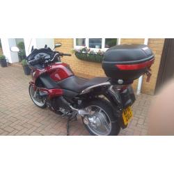 HONDA DEAUVILLE NT 700. 2010 REG. RECORDED ON VCAR NEEDS TWO REAR PANNIERS. FEW MINOR MARKS