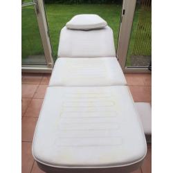 Beauty Massage Treatment Tattoo Bed