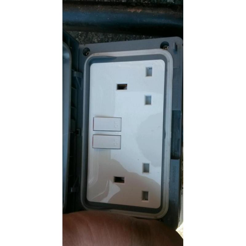 Very powerful honda generator,240v,110v sockets