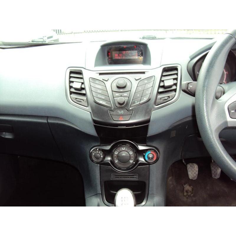 Ford Fiesta 1.4TDCi ( 70PS ) Stage V 2011MY