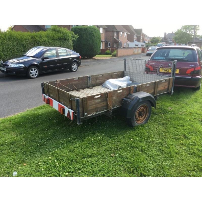 LARGE SIZE TRAILER READY FOR WORK