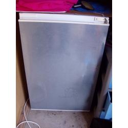 NEFF Integrated Fridge