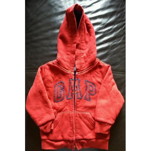 Boys 3 years old Red Gap zip up hoodie. Worn before but good condition