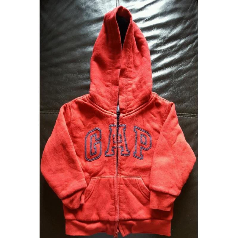 Boys 3 years old Red Gap zip up hoodie. Worn before but good condition