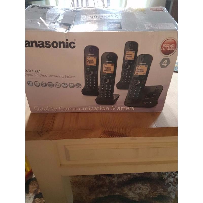 PANASONIC CORDLESS PHONES (SET OF 4)