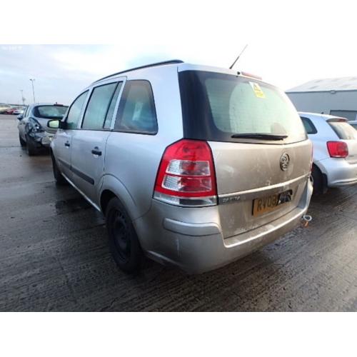 Vauxhall Zafira Life 08 plate 38000 miles breaking for spares.