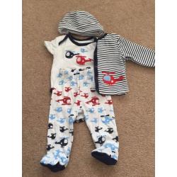 Baby clothes bundle