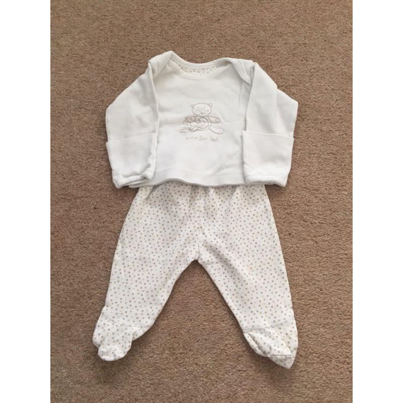 Baby clothes bundle