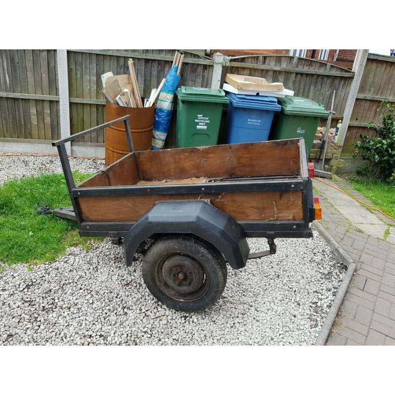 Car trailer