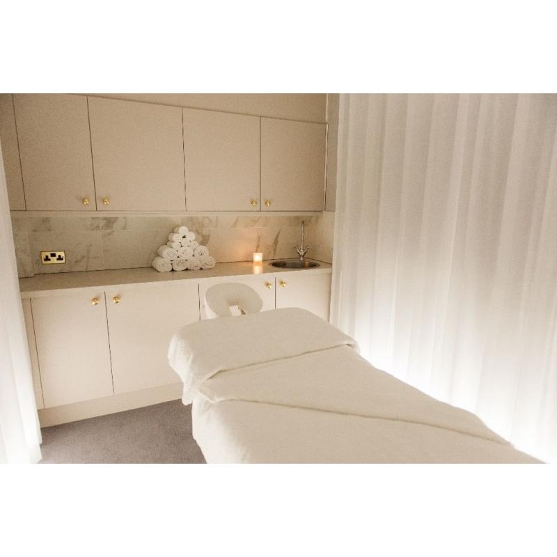 Beauty Therapists wanted for busy Parsons Green Salon