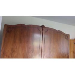 Quality Yew Double Wardrobe