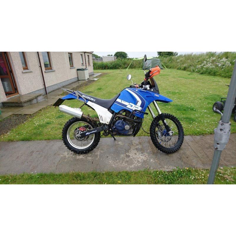 Suzuki DR 750 Big