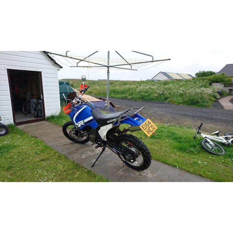 Suzuki DR 750 Big