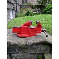 RECORD No 4 BENCH VICE 4 1/2 Jaws MECHANIC ENGINEERS / FITTERS