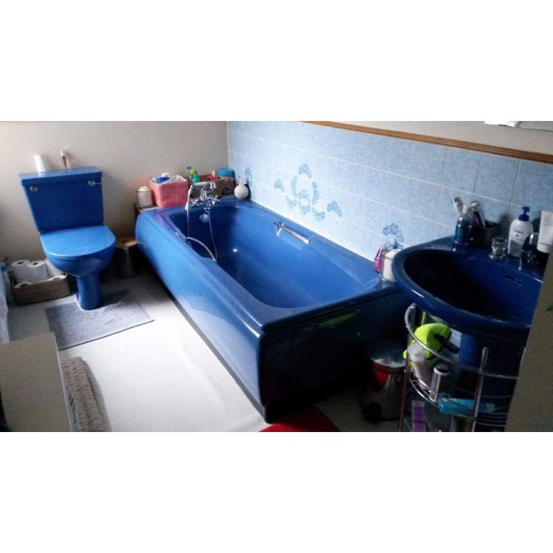 Ideal Standard Sorrento Blue bathroom suite