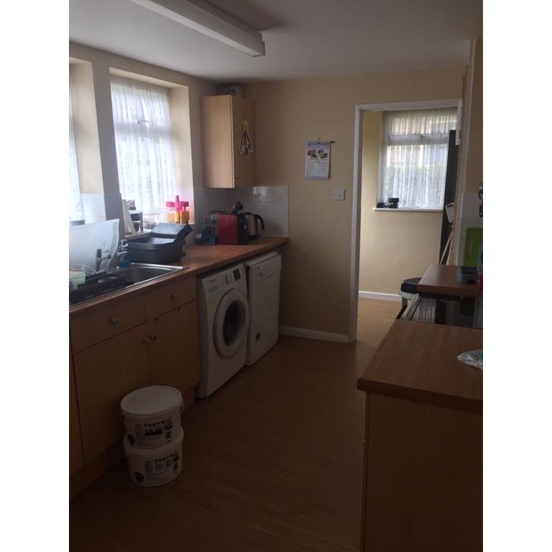 Council exchange 3 Bed semi wanting a 4 Bed house.