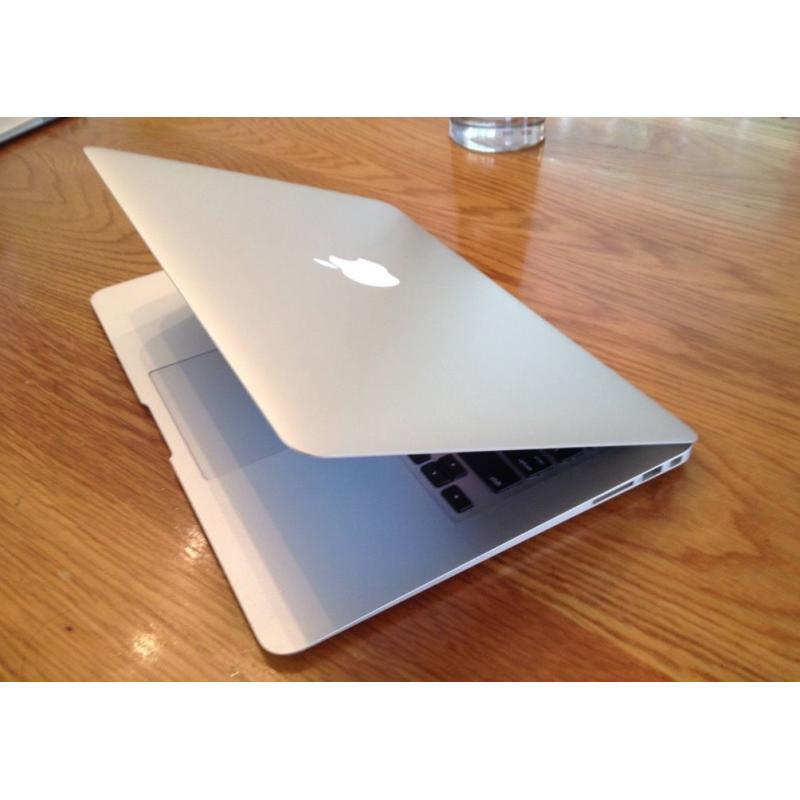 Apple Macbook Air 13.3" 1.8GHz i5 4gb 128gb 2012 Laptop with Microsoft Office