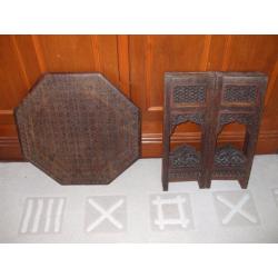 Campaign foldaway table