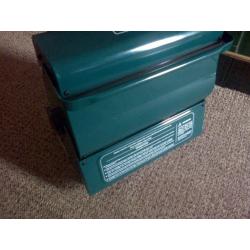 Portable Gas Heater Boxed as new with 5 gas refills