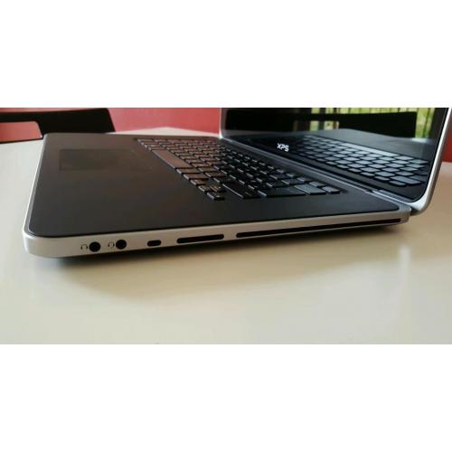 Del XPS 15 gaming video editing laptop