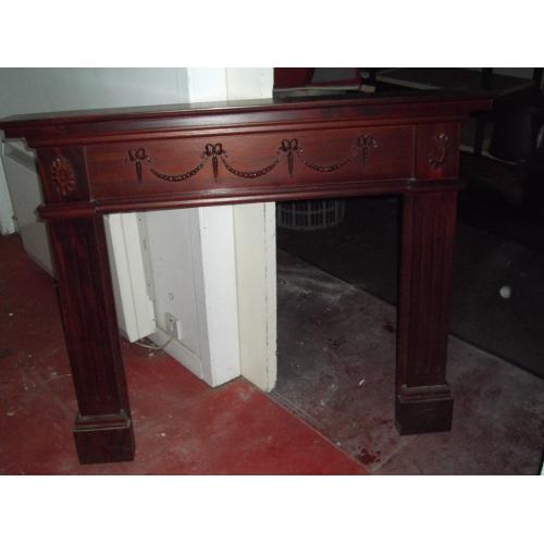 fire surround (mahogany)