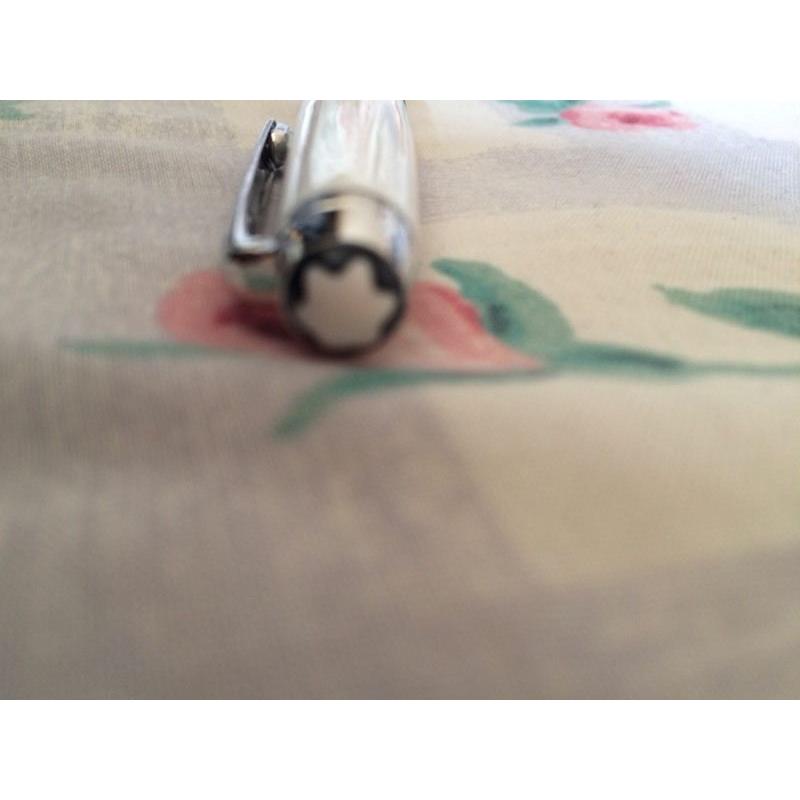 Mont Blanc White pen with silver lining