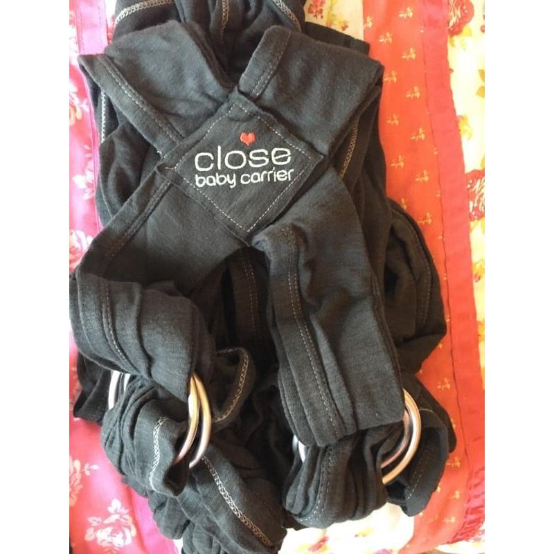 Close baby carrier harness cloth