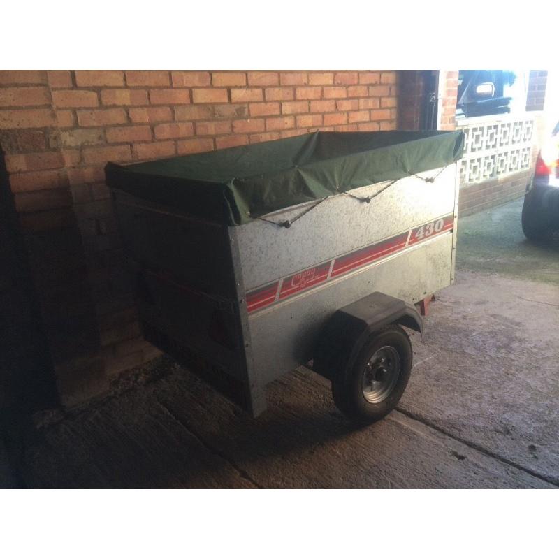 Caddy 430 trailer