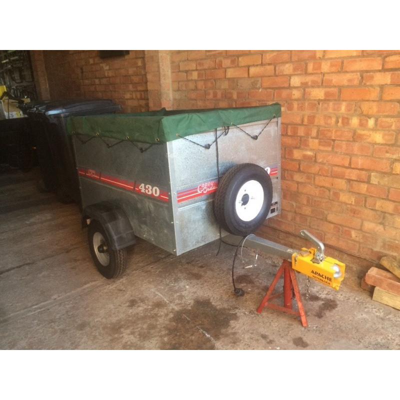 Caddy 430 trailer