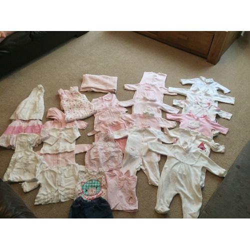 Newborn and 0/3 cloths