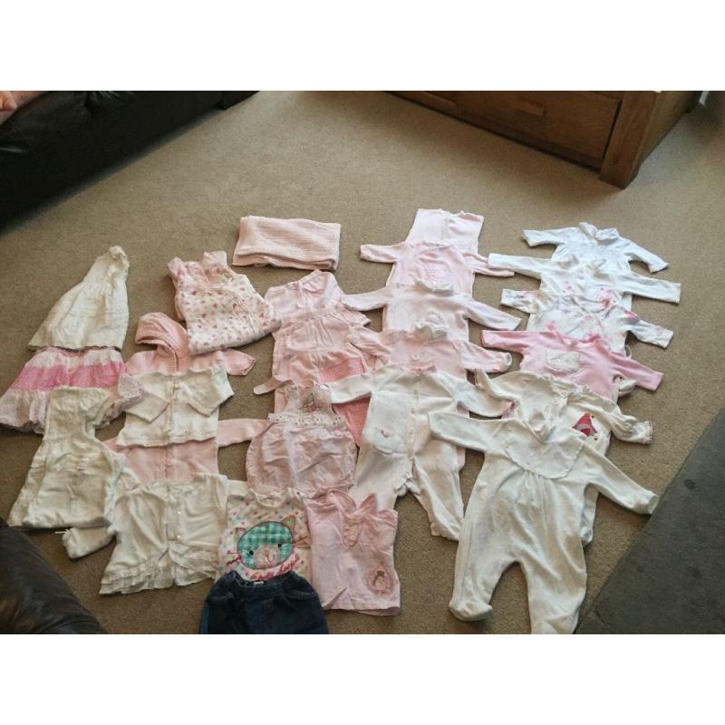 Newborn and 0/3 cloths