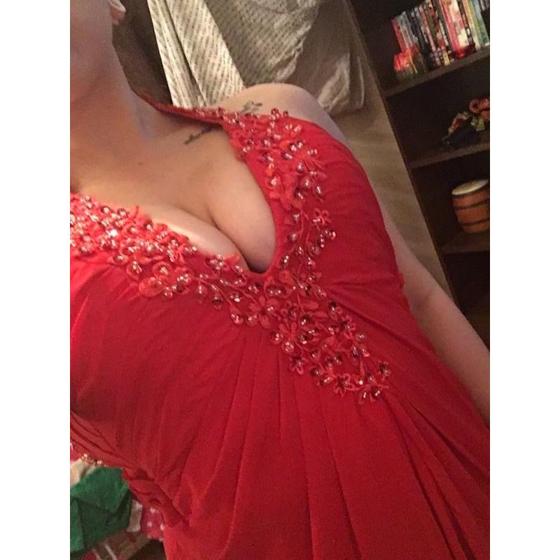 PROM DRESS no time wasters please