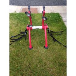 Saris Bones 3 bike rack.
