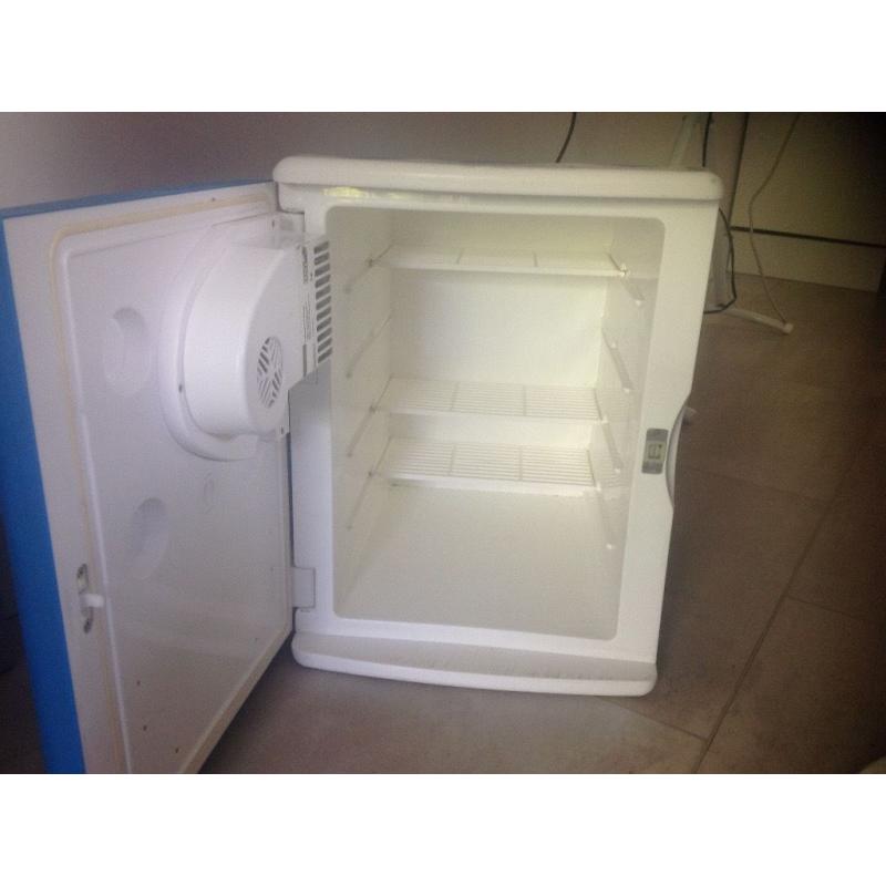 Campingaz 36L electric cool box, ideal for camping